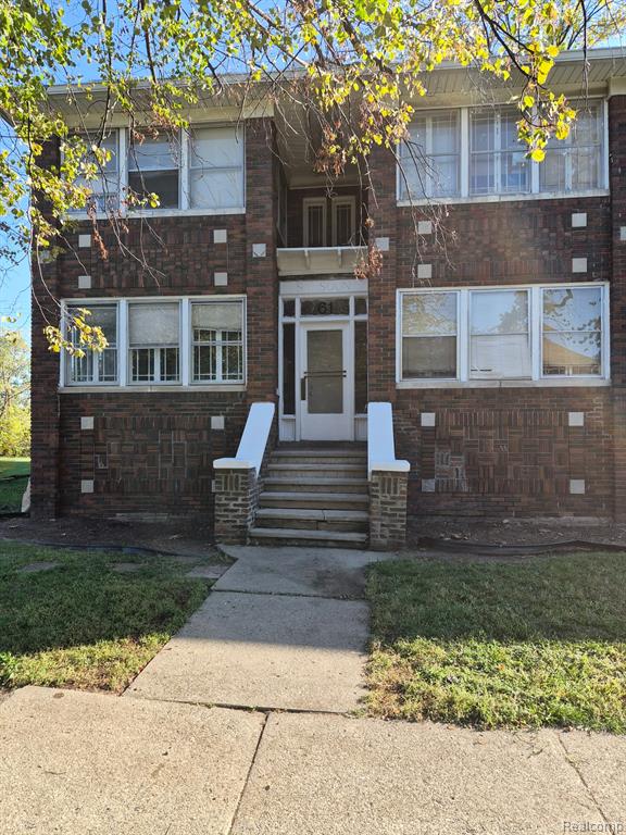 59 W Margaret Street, Highland Park, MI 48203 — front exterior