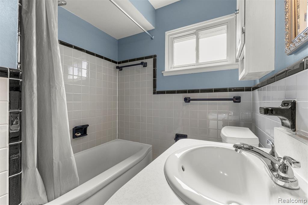 4142 Gertrude Street, Dearborn Heights, MI 48125 — Photo 28
