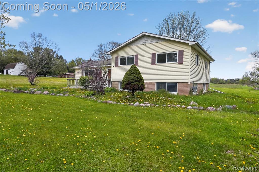 5457 E Frances Road, Mount Morris, MI 48458 — Photo 4