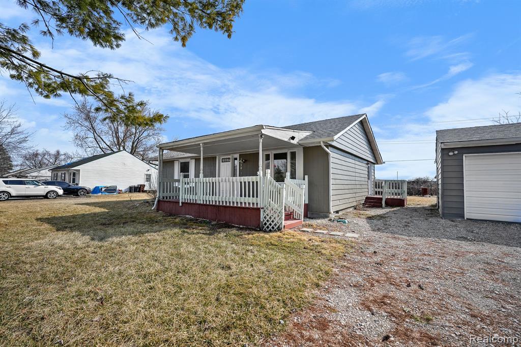 8750 WELDWOOD Drive, Monroe, MI 48162 — Photo 27