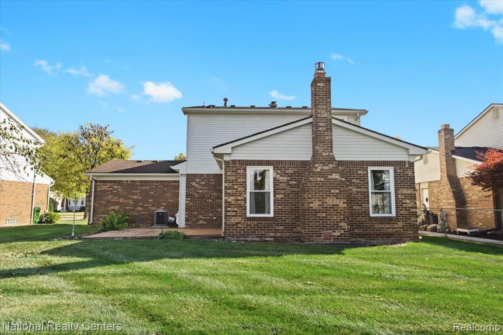 8451 Mannington Road, Canton, MI 48187 — Photo 38