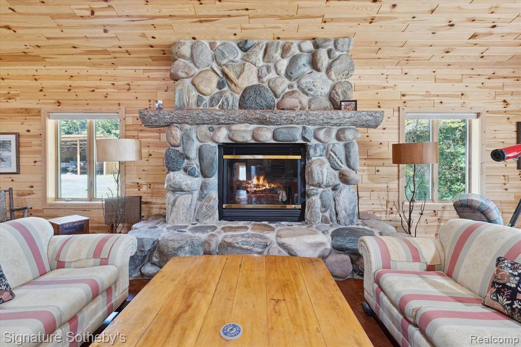 9842 Misery Bay, Alpena, MI 49707 — Photo 6