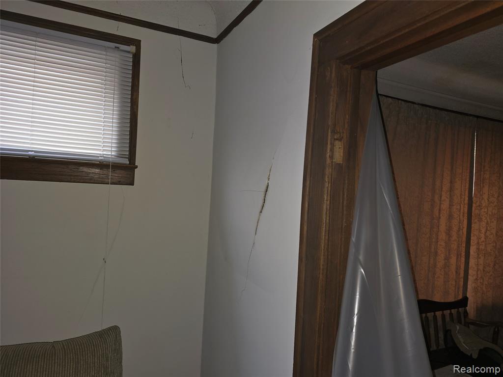13497 Dwyer Street, Hamtramck, MI 48212 — Photo 9