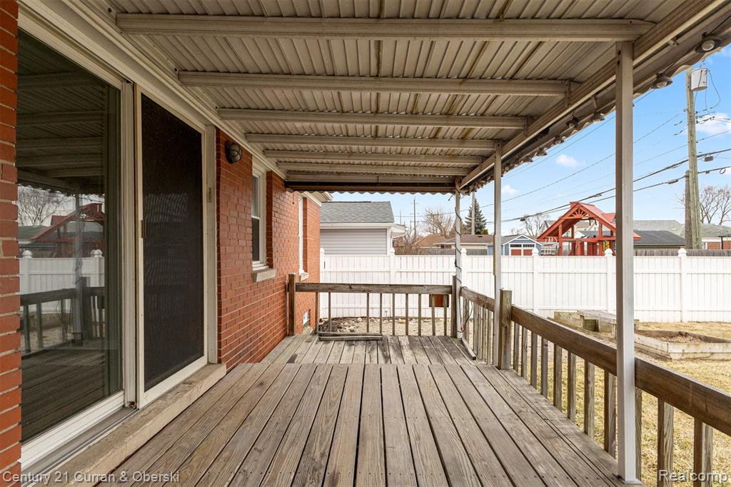 1046 6th Street, Wyandotte, MI 48192 — Photo 34