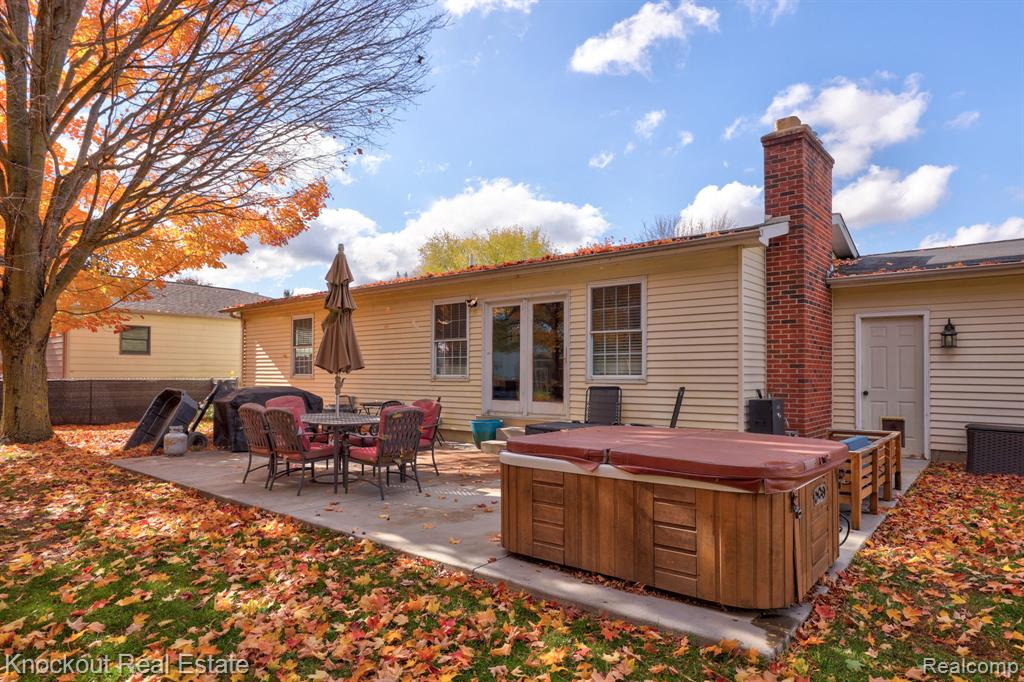 6123 King Arthur Drive, Swartz Creek, MI 48473 — Photo 32