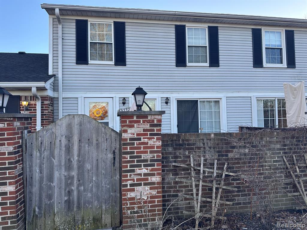 39593 HEATHERHEATH Drive, 5, Clinton Twp, MI 48038 — Photo 2