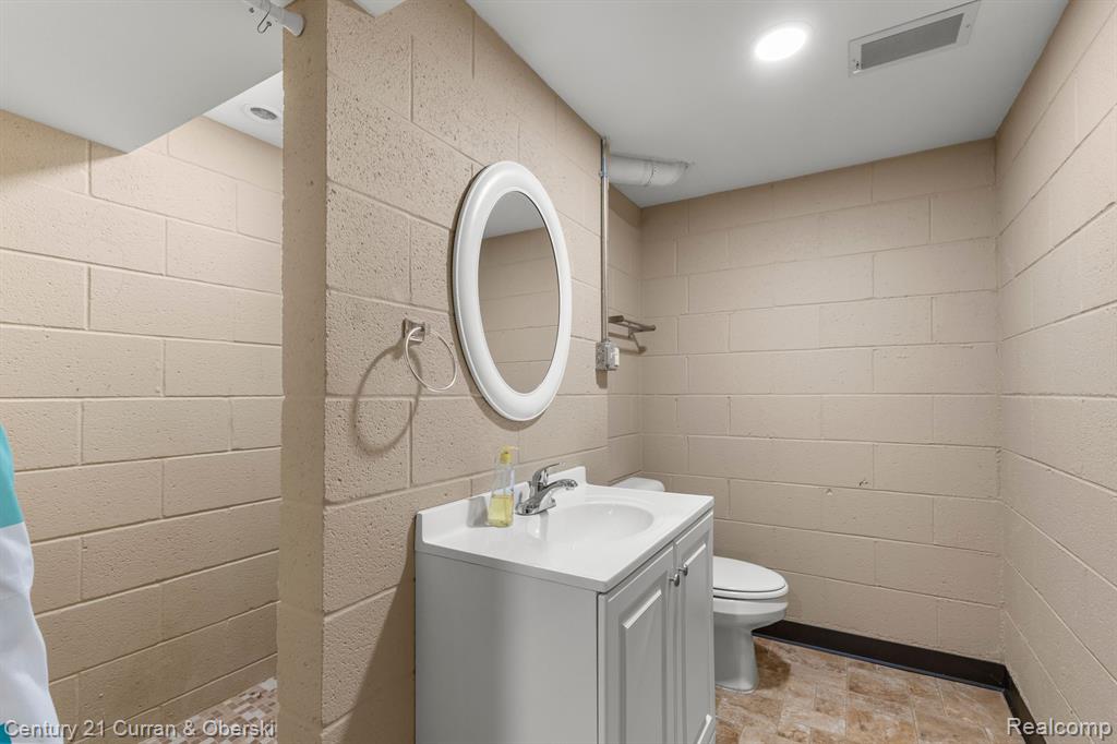 446 LINDEN Court, Saline, MI 48176 — Photo 42