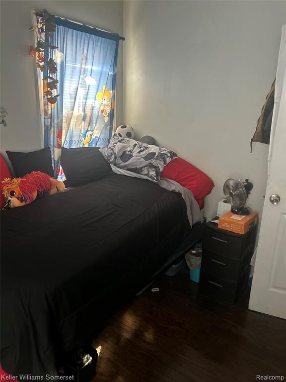 19196 MCCORMICK Street, Detroit, MI 48224 — Photo 8