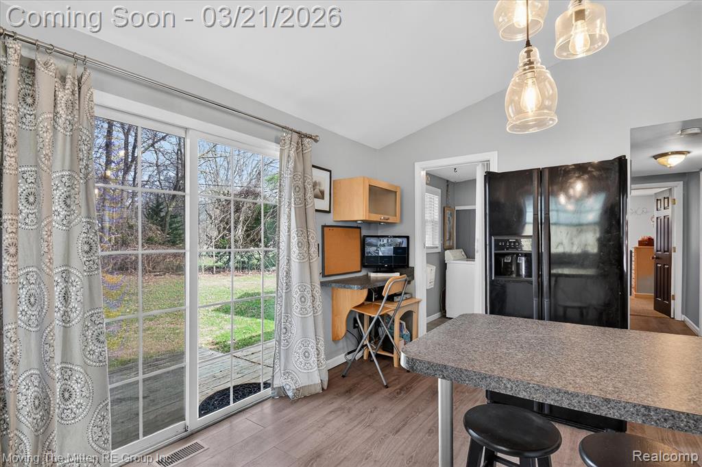 40220 Harris Road, Belleville, MI 48111 — Photo 15