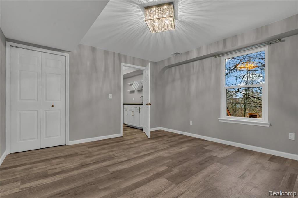 23676 Lori Drive, Flat Rock, MI 48134 — Photo 20