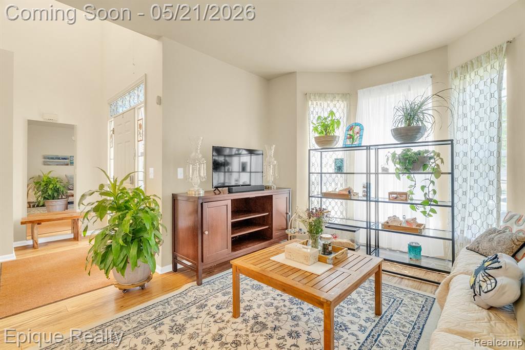 43040 Emerson Way, Novi, MI 48377 — Photo 7