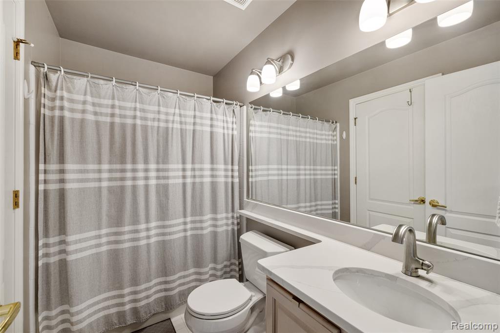 55161 Whitney Drive, Shelby Twp, MI 48315 — Photo 19