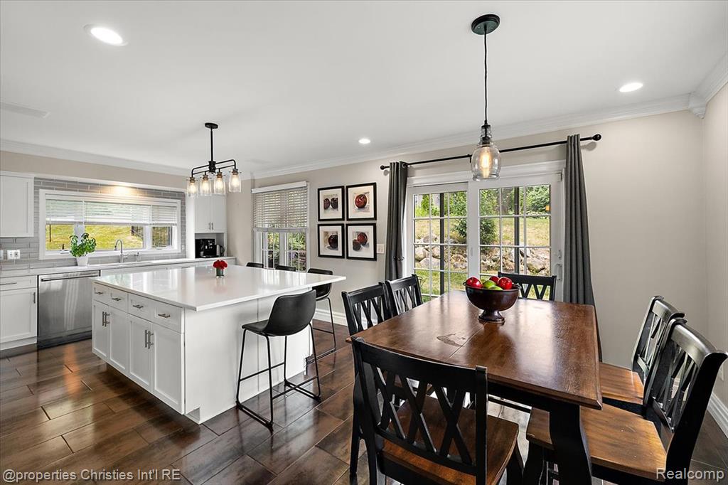 3060 Chickering Lane, Bloomfield Hills, MI 48302 — Photo 12