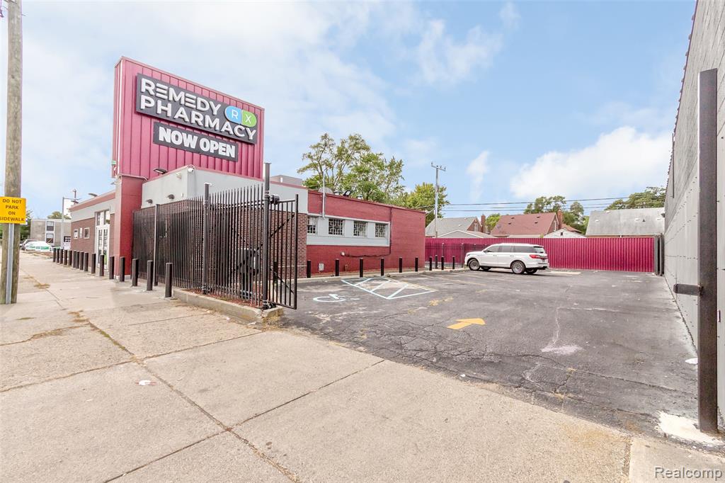 16841 Schaefer Highway, Detroit, MI 48235 — Photo 9