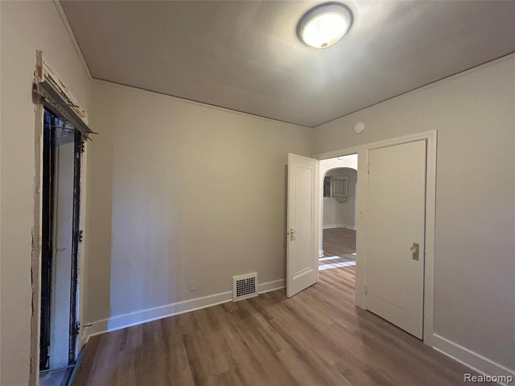 4401 Buckingham Avenue, Detroit, MI 48224 — Photo 15