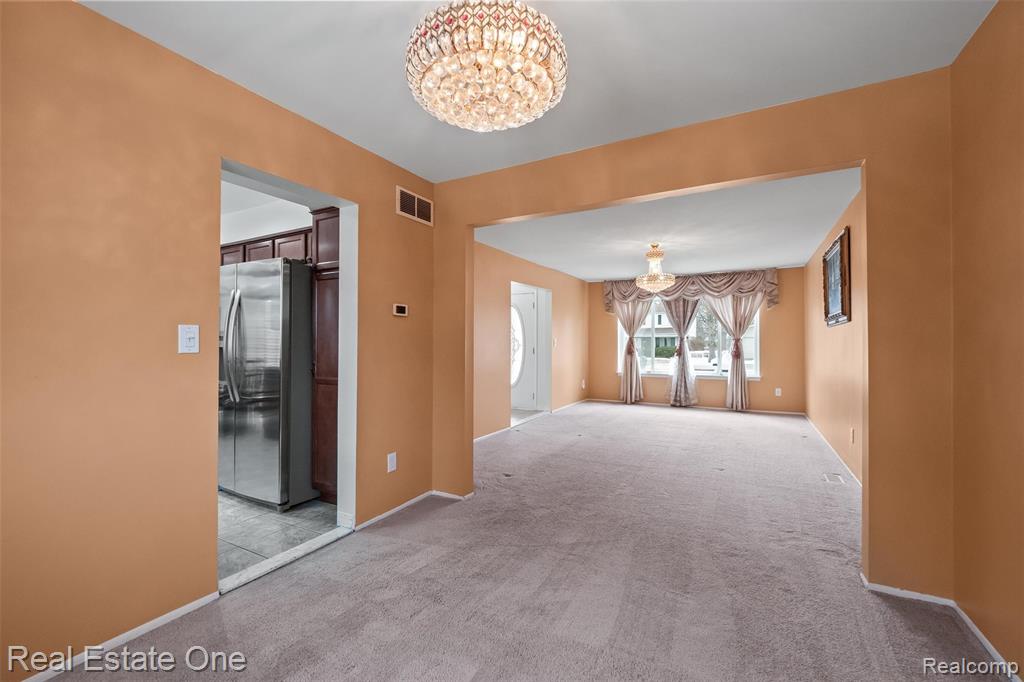 4469 Ardmore Drive, Sterling Heights, MI 48310 — Photo 8