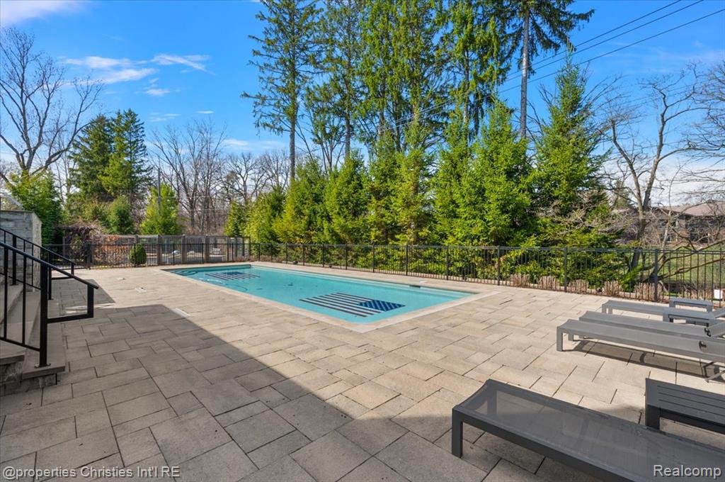750 Kennebec Court, Bloomfield Hills, MI 48304 — Photo 84