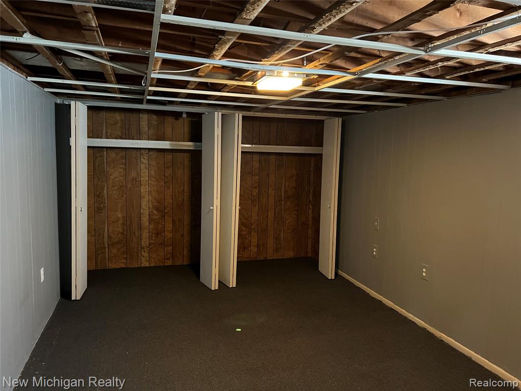 4002 McKinley Street, Dearborn Heights, MI 48125 — Photo 22