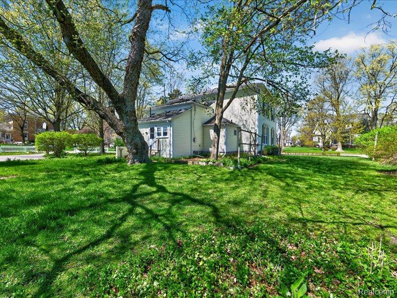 403 Lake Street, Howell, MI 48843 — Photo 54
