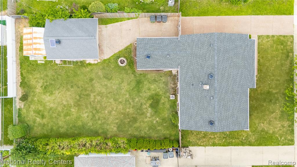 47337 Winthrop Street, Shelby Twp, MI 48317 — Photo 20