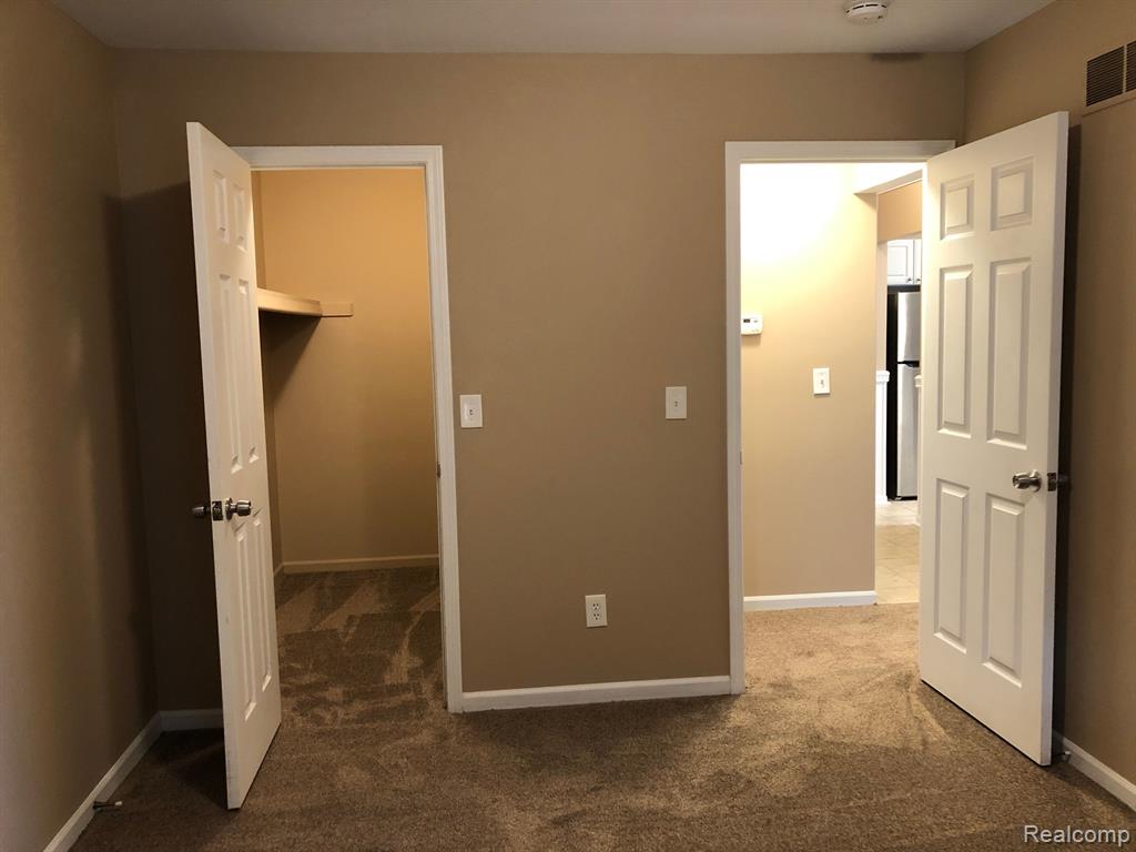 4031 HEATHERWOOD, Warren, MI 48092 — Photo 10
