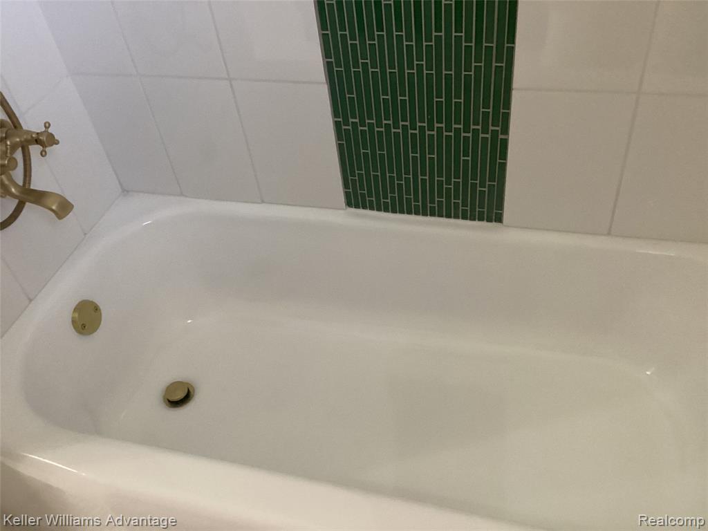 1251 Dufrain Avenue, Pontiac, MI 48342 — Photo 14