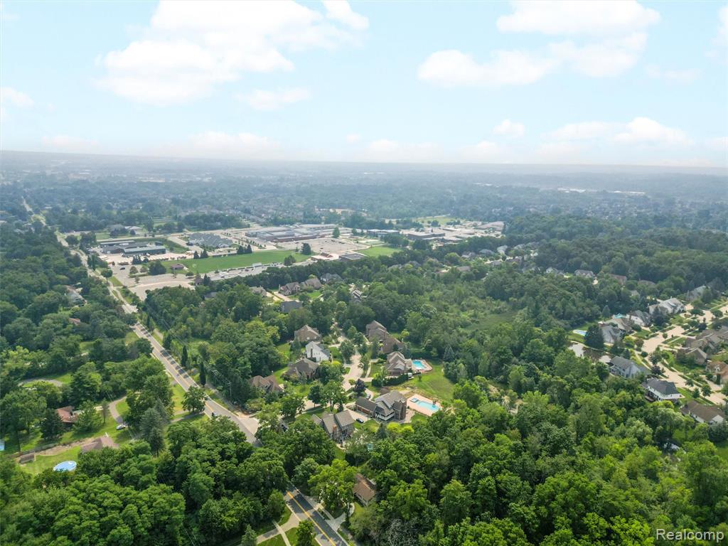 46275 W 11 Mile Rd, Novi, MI — Photo 14