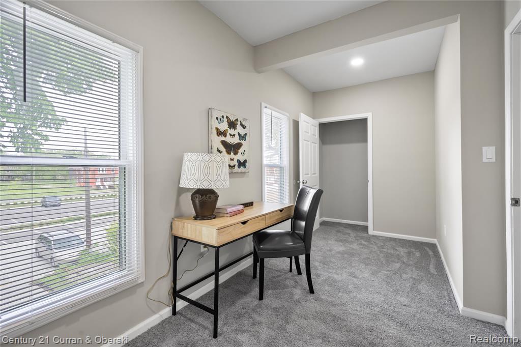 65 Melbourne Street, Detroit, MI 48202 — Photo 31