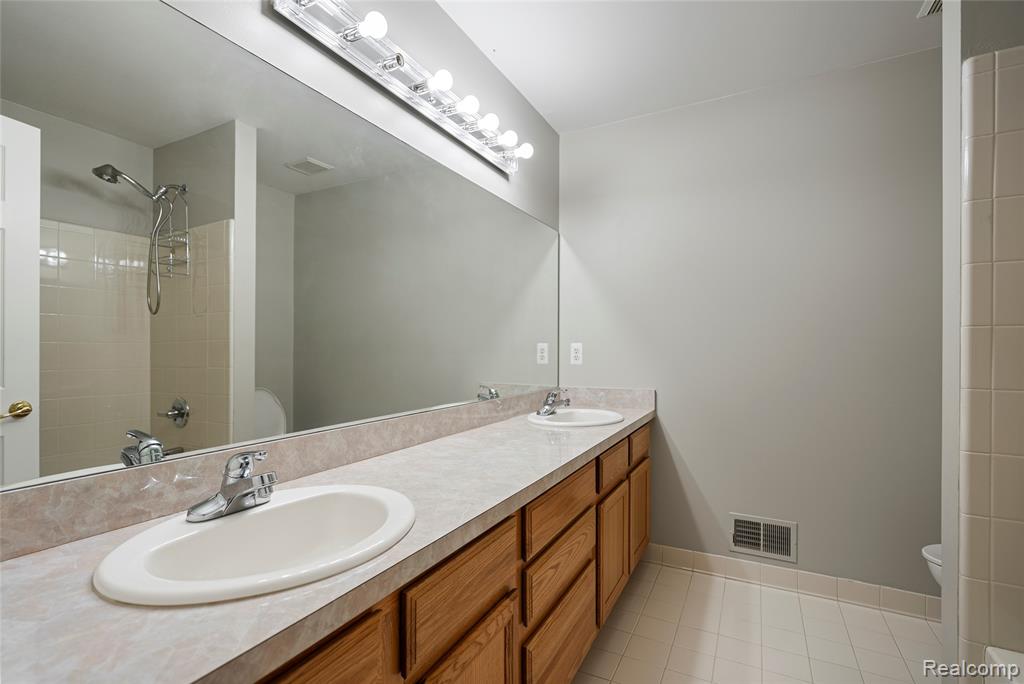 50353 Livingston Drive, Northville, MI — Photo 26
