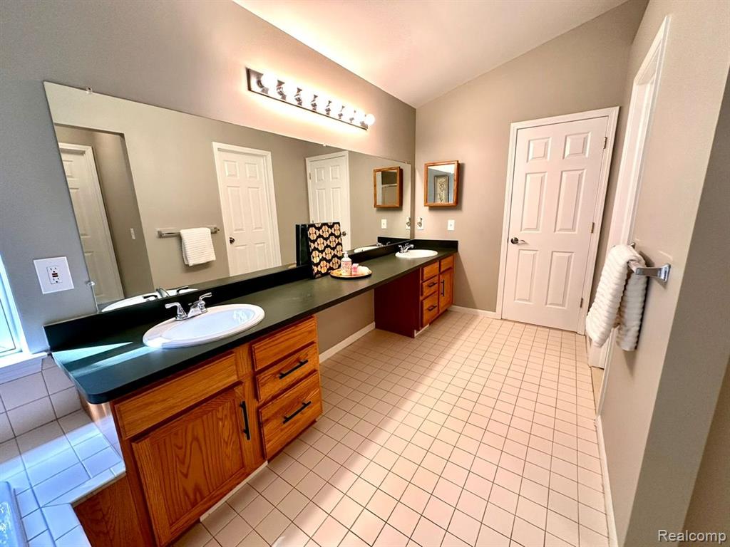 8676 W WALDEN Drive, Van Buren, MI 48111 — Photo 48