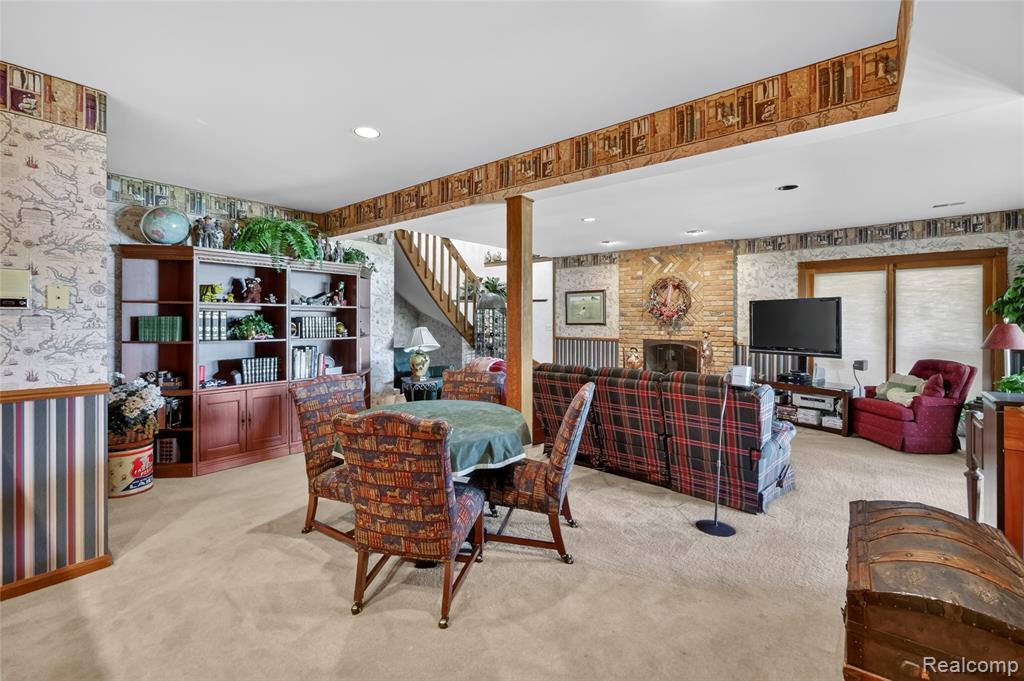 24 Chateaux Du Lac, Fenton, MI 48430 — Photo 49