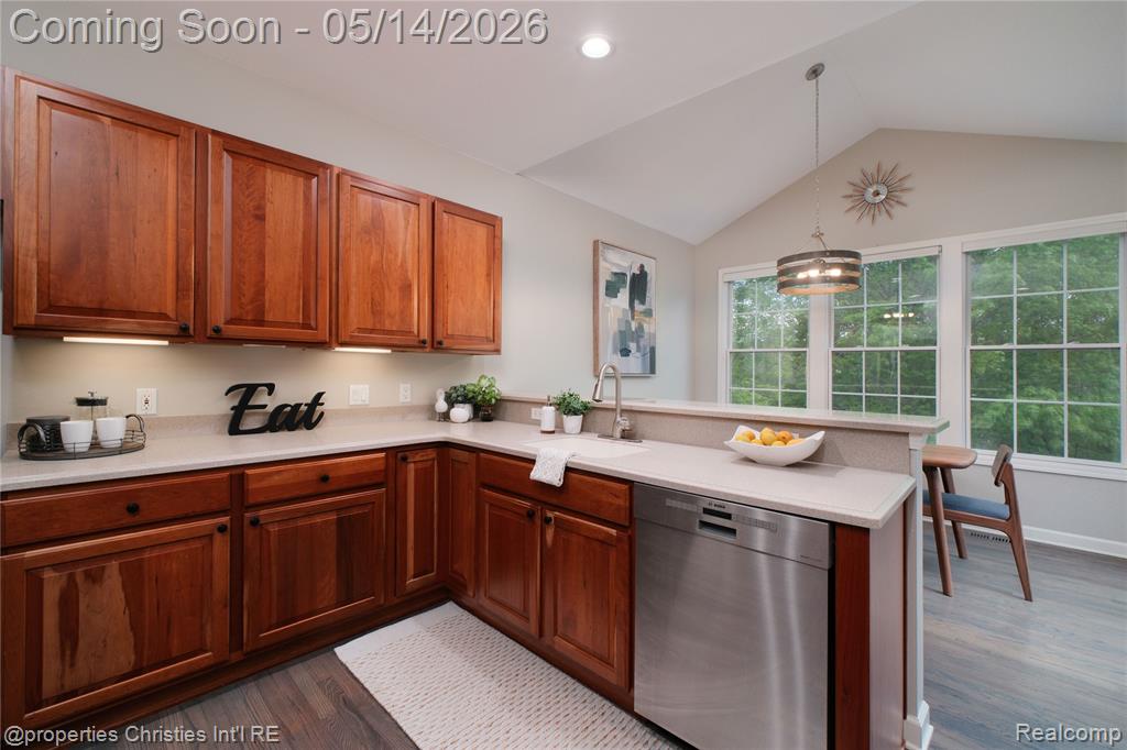 44643 Aspen Ridge Drive, Northville, MI 48168 — Photo 18