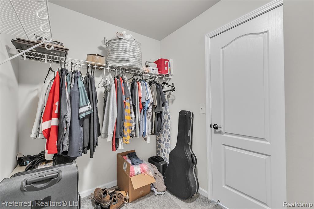 49720 Shoreline Drive, Canton, MI 48187 — Photo 45