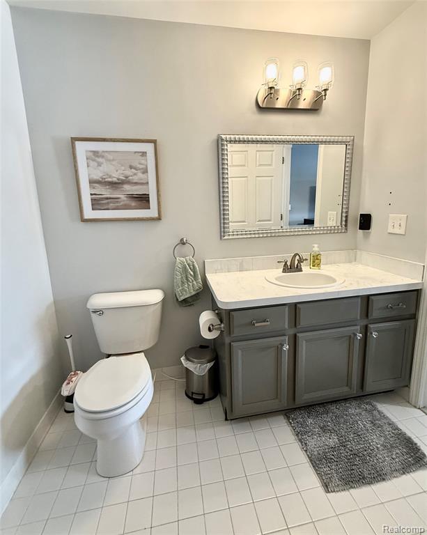 43431 Claremont Dr. E Drive E, Clinton Twp, MI 48038 — Photo 17