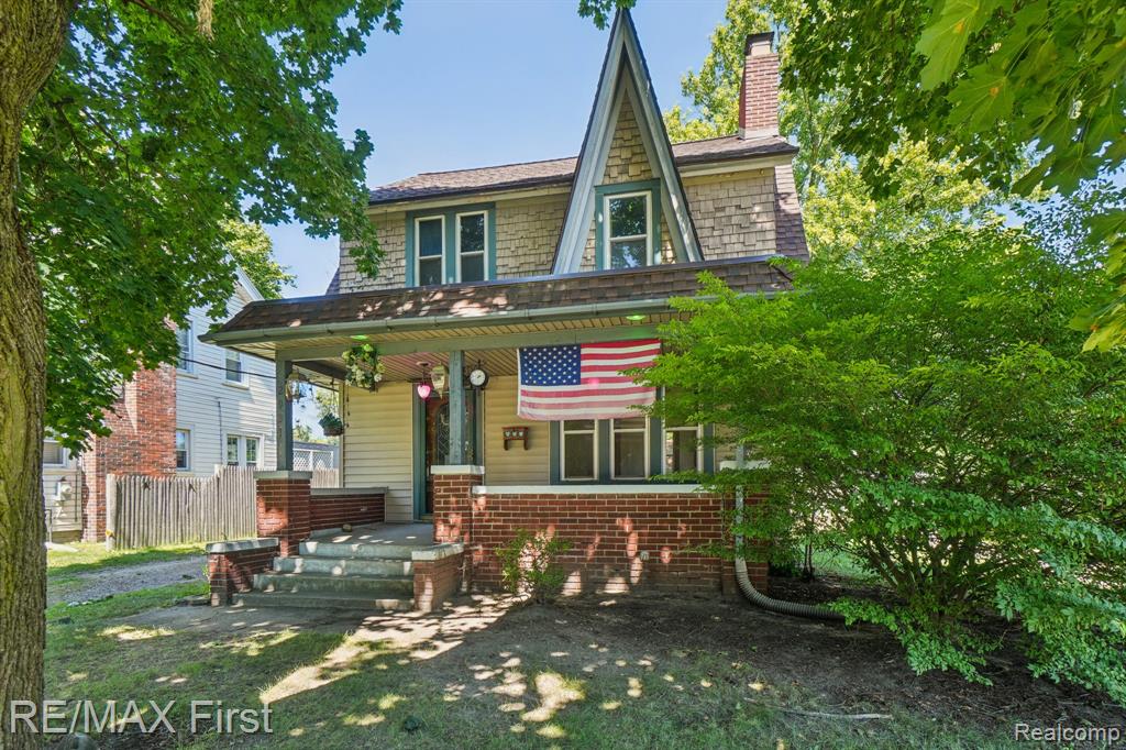 2931 Auburn Road, Auburn Hills, MI 48326 — front exterior