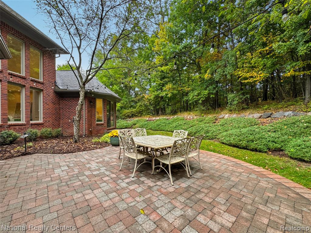 5010 Forest Valley Drive, Clarkston, MI 48348 — Photo 75
