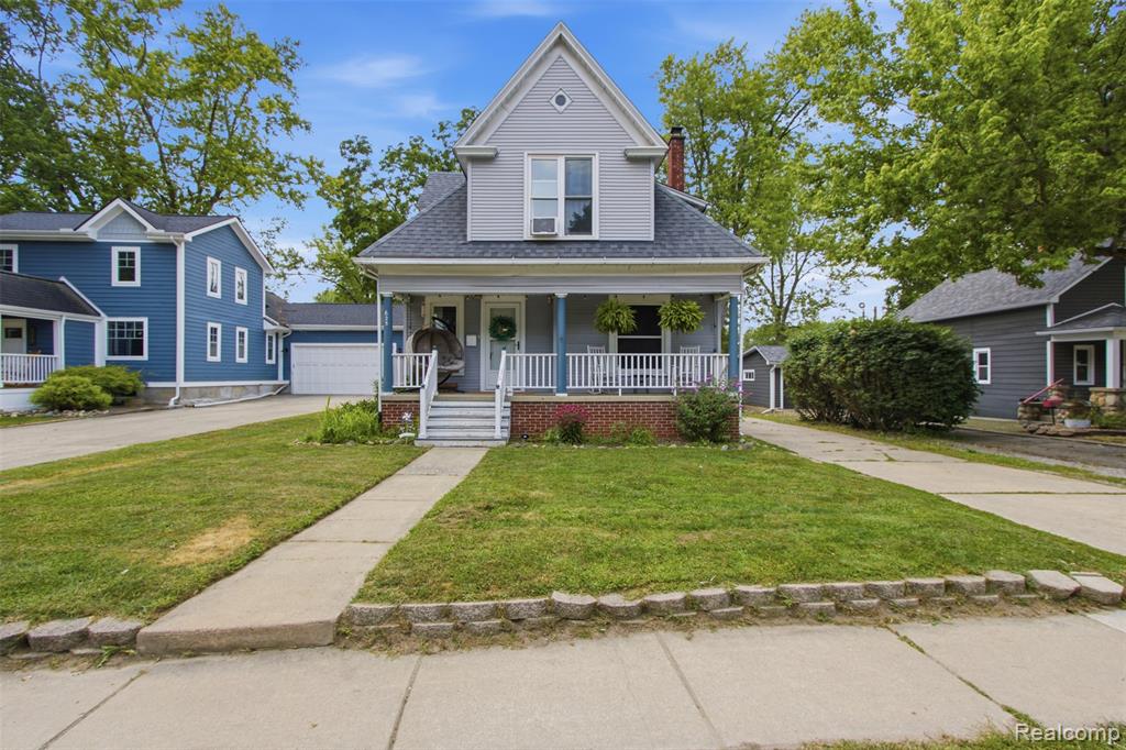 625 N Main Street, Chelsea, MI 48118