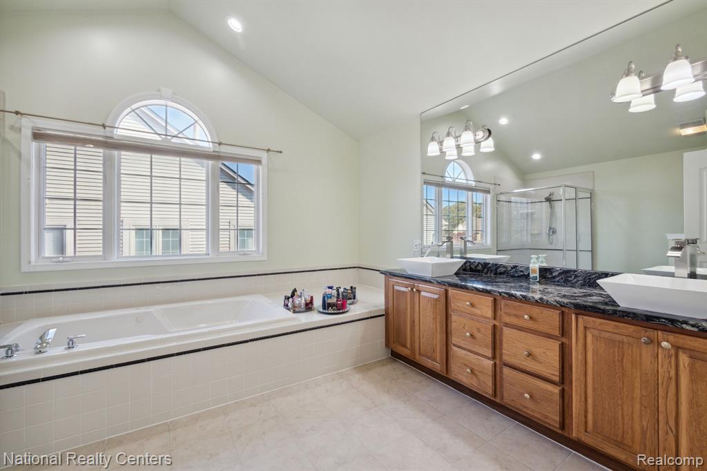 50983 WESTON Drive, Plymouth, MI 48170 — Photo 33