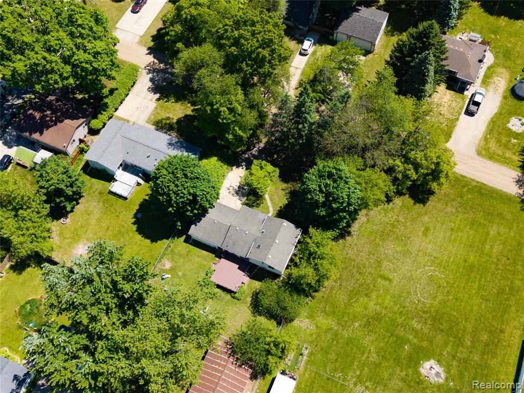 5069 Warmbriar Drive, White Lake, MI 48383 — Photo 36
