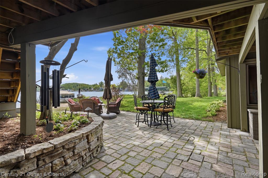 4233 Blain Island Road, Waterford, MI 48329 — Photo 34