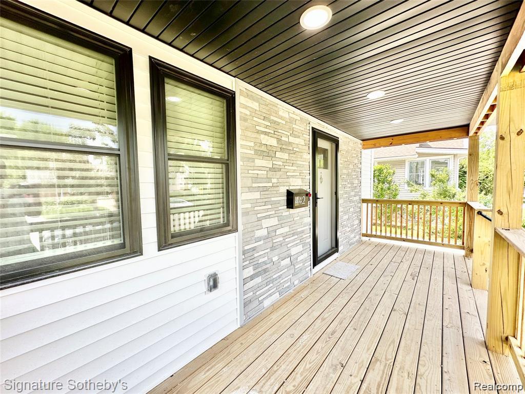 442 Ardmore Drive, Ferndale, MI 48220 — Photo 13
