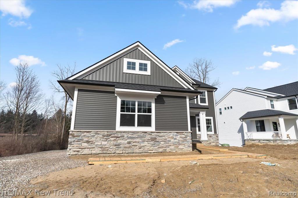 6515 CAMBRIDGE Circle, Clarkston, MI — Photo 34