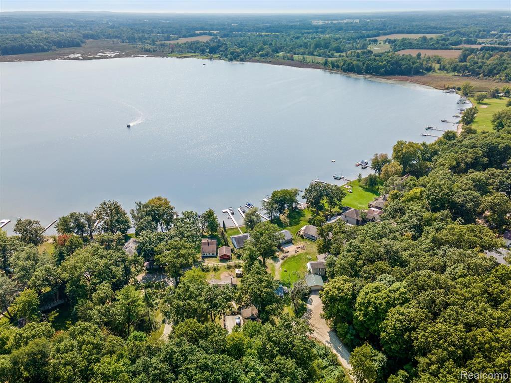 5420 Joslin Lk. Drive, Gregory, MI 48137 — Photo 46