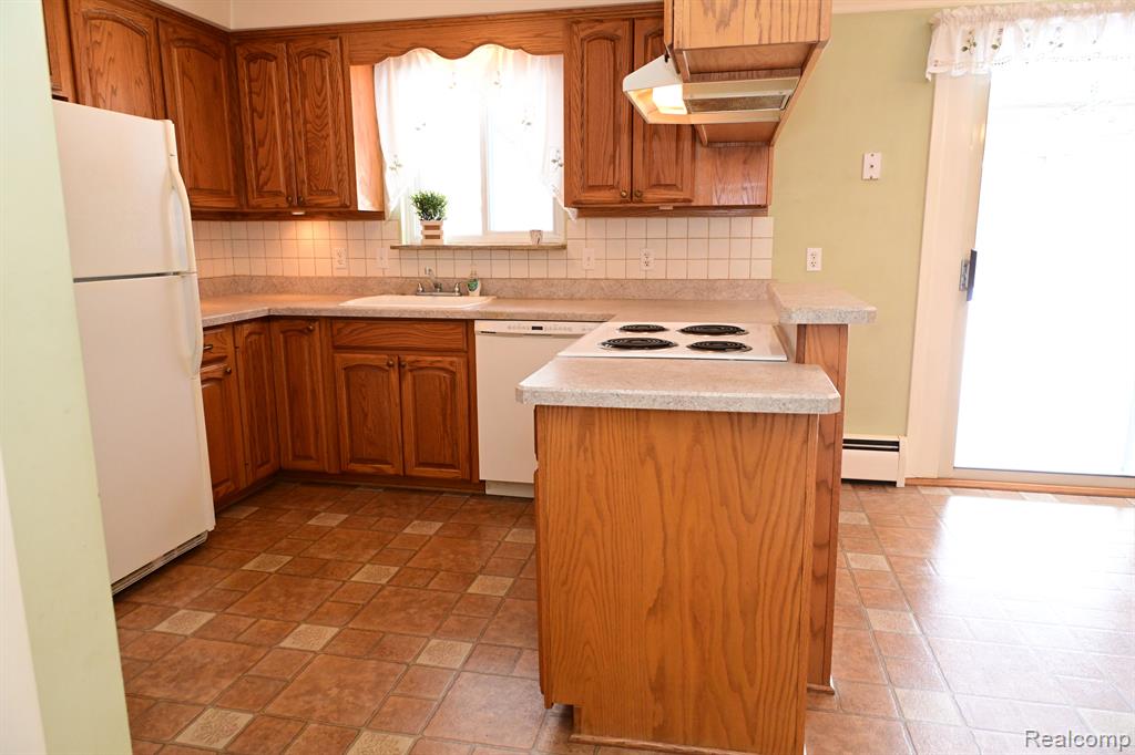 4160 MONTGOMERY Drive, Shelby Twp, MI 48316 — Photo 67