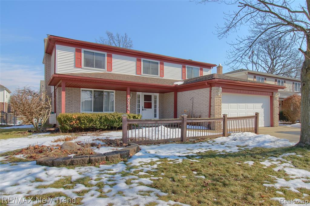 5794 Willow Creek Drive, Canton, MI 48187 — Photo 2