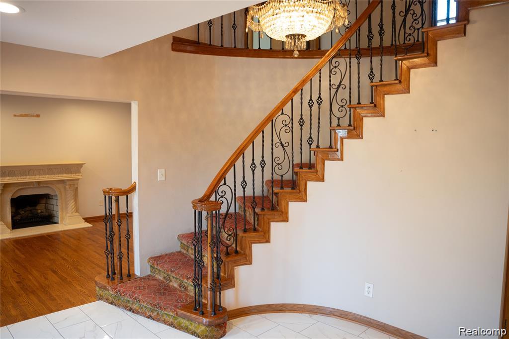 6651 Arlington Drive, West Bloomfield, MI — Photo 43