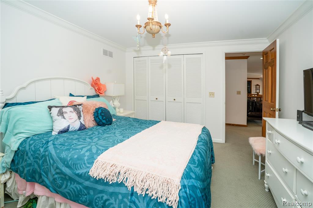 32870 Bingham Lane, Bingham Farms, MI 48025 — Photo 55