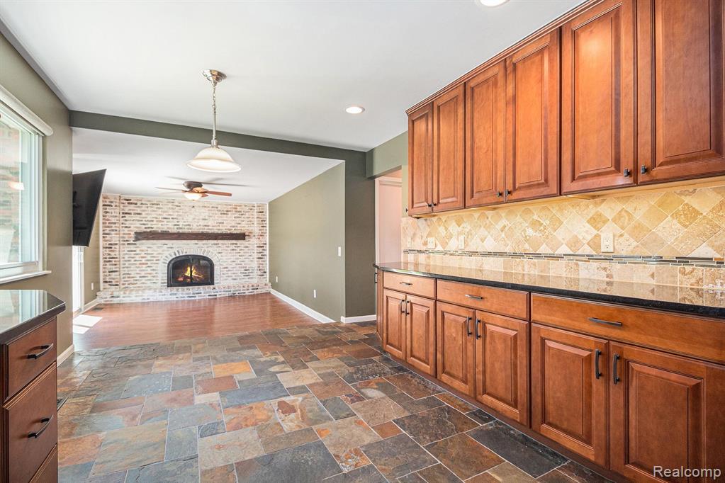 7370 Irongate Road, Canton, MI 48187 — Photo 13