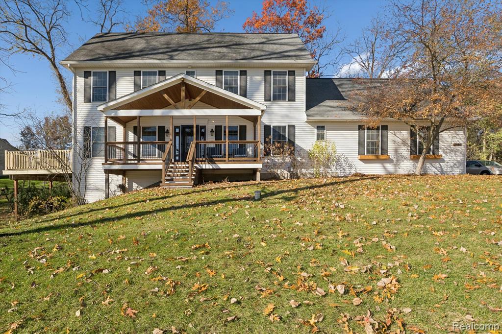 7050 Dibrova Drive, Brighton, MI 48116 — Photo 2