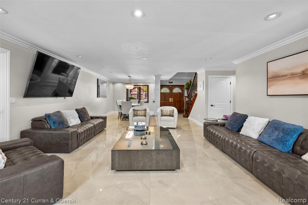 5984 Campus Drive, Dearborn Heights, MI 48127 — Photo 9